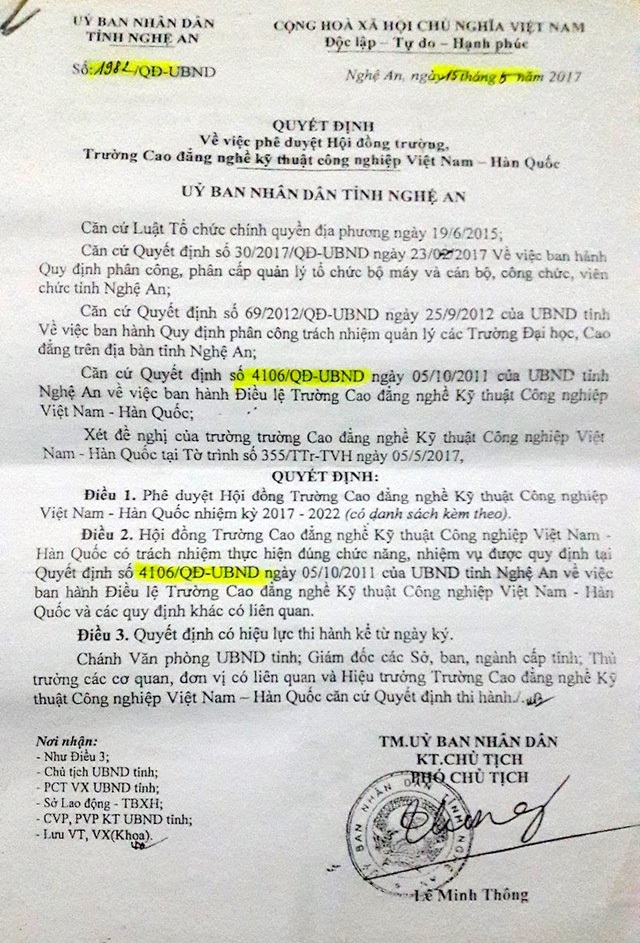 Vụ hiệu trưởng bị “tố” tham quyền, cố vị: UBND tỉnh Nghệ An thừa nhận căn cứ vào văn bản đã bị thay thế! - 1 Quyết định 1982 do ông Lê Minh Thông - PCT UBND tỉnh Nghệ An ký về việc phê duyệt Hội đồng trường - Trường CĐ nghề kỹ thuật công nghiệp Việt Nam - Hàn Quốc được cho là đã phê duyệt một cách “chóng vánh”?..