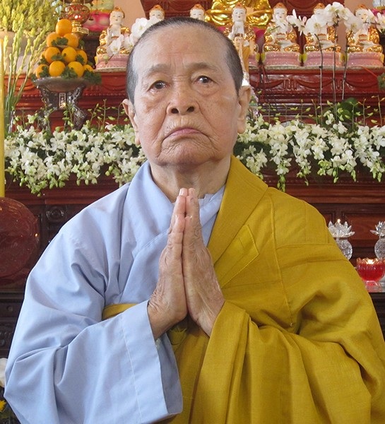 Phạm Thị Bạch Liên - Nguyên mẫu nhân vật ni cô Huyền Trang - 3 Bà Phạm Thị Bạch Liên - ni sư Huyền Trang năm 2015.