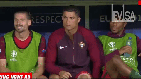 Chỉ là nhầm chân thôi mà