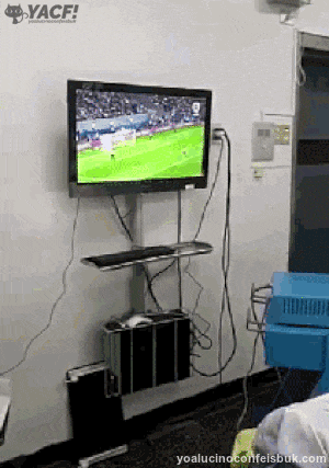 Tình yêu bóng đá có ở mọi nơi