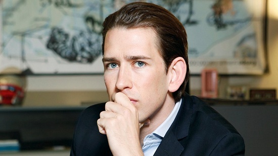 Yếu tố gì đưa Sebastian Kurz trở thành thủ tướng trẻ tuổi nhất thế giới? - 1
Sebastian Kurz đã ghi tên mình vào lịch sử khi trở thành thủ tướng trẻ tuổi nhất thế giới của nước Áo.