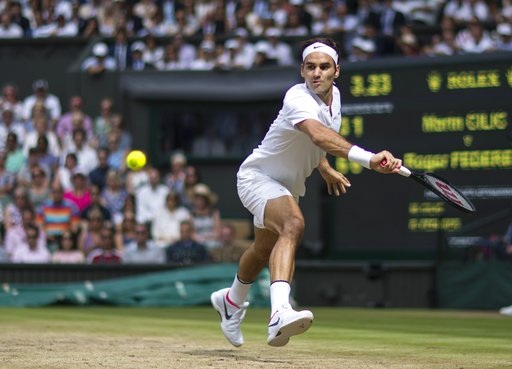 Hạ gục Cilic, Federer lần thứ tám vô địch Wimbledon - 1
Federer thi đấu trong trận chung kết với Cilic