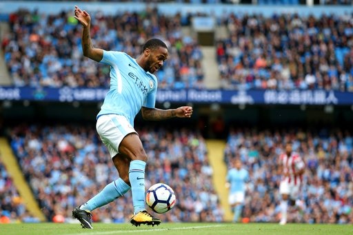 Đội hình tiêu biểu Premier League: Man City "nhuộm xanh" đội hình - 3
Raheem Sterling