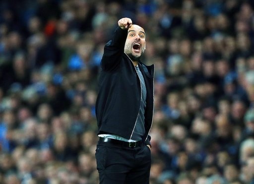 Man City có tiếp tục đà thăng hoa để đè mặt MU? - 2
Guardiola đang giúp Man City thay da đổi thịt từng ngày