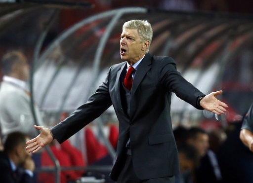 Everton - Arsenal: Miếng mồi nhỏ và hai ''con hổ" đói - 2
Wenger đang đứng trước một mùa giải thất bại cùng Arsenal