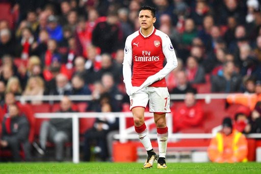 Arsenal 2-0 Tottenham: Chiến thắng xứng đáng - 3
Alexis Sanchez