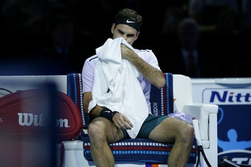 Federer thua sốc trước Goffin ở bán kết ATP Finals - 1
Federer tắt mộng vô địch ATP Finals