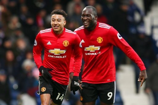 
Lingard (trái) ăn mừng sau khi ghi bàn thắng thứ hai cho MU
