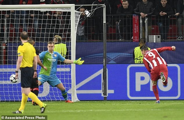 Atletico - Leverkusen: Phán quyết tại Calderon - 1 
Torres ghi bàn ấn định thắng lợi 4-2 cho Atletico trước Leverkusen ở lượt đi