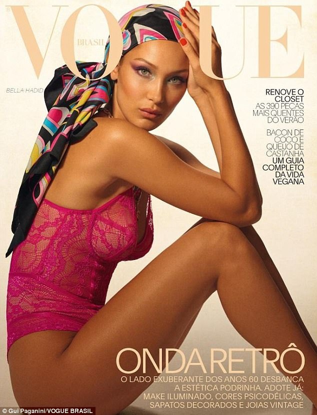 Bella Hadid lại lên bìa tạp chí Vogue - 4
Bella Hadid chỉ cao 1,73m nhưng vẫn nhanh chóng có được chỗ đứng vững chắc trong làng thời trang sau 2 năm theo đuổi nghề người mẫu