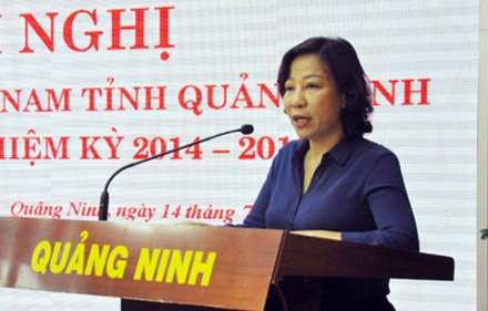 Quảng Ninh đề nghị Bộ Công an điều tra thông tin bôi nhọ lãnh đạo tỉnh - 1 Bà Vũ Thị Thu Thuỷ, Phó Chủ tịch UBND tỉnh Quảng Ninh phát biểu tại Hội nghị.