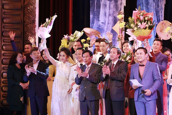 Nữ ca sĩ 9x gây ấn tượng tại “Quảng Bình trong câu hát” - 9 Nữ ca sĩ 9x gây ấn tượng tại “Quảng Bình trong câu hát” - 9
