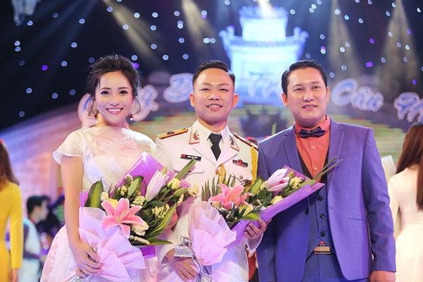 Nữ ca sĩ 9x gây ấn tượng tại “Quảng Bình trong câu hát” - 8 Nữ ca sĩ 9x gây ấn tượng tại “Quảng Bình trong câu hát” - 8