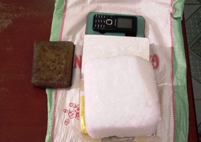 Vào sân bay để giao nhận 7,2 kg ma túy - 2 Tang vật vụ án