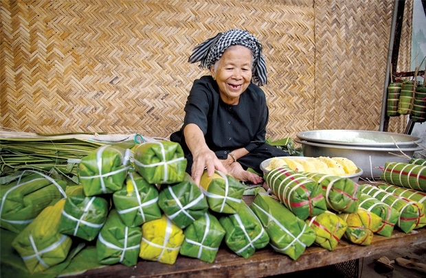 Hương vị Tết nhà - 1
Bánh tét cho ngày Tết