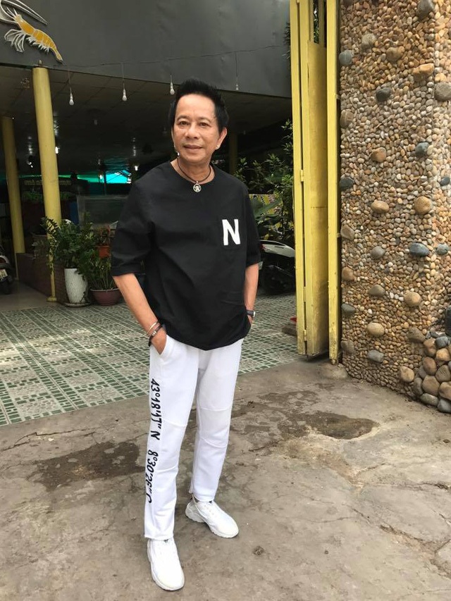 Chuyện đời “đối nghịch” của 2 danh hài: Bảo Quốc, Bảo Chung - 1 Nhiều năm nay, danh hài Bảo Chung về Việt Nam nhiều hơn để tiếp tục với nghiệp diễn hài và đóng phim. Ảnh: NVCC.