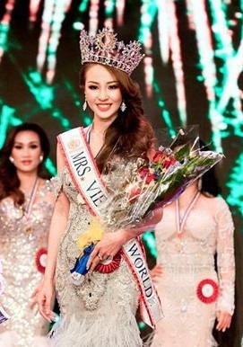 Hoa hậu Bảo Ngọc sẽ gửi đơn khởi kiện vì bị tước vương miện vô lý - 1 Nguyễn Bảo Ngọc đăng quang Hoa hậu Quý bà Việt Nam 2017 tại Mỹ vào tháng 8/2017