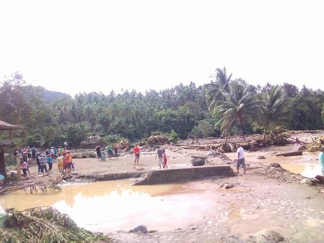 Hơn 200 người chết vì bão Tembin tại Philippines - 13