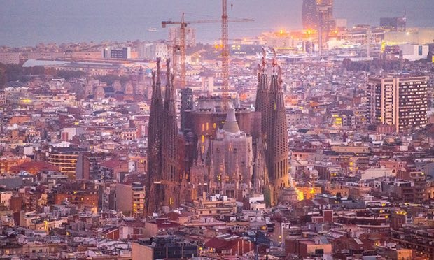 Thành phố Barcelona sẽ cấm ô tô cũ - 1 Thành phố Barcelona sẽ cấm ô tô cũ - 1