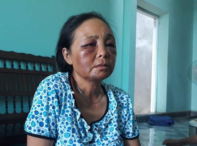 Liên tiếp hành hung người vì nghi bắt cóc: Hậu quả của trò “câu like”? - 4 Người phụ nữ đi bán tăm bị hành hung vì nghi bắt cóc trẻ em.