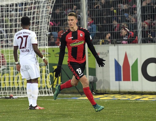 Bayern Munich đã bị Freiburg dẫn trước từ khá sớm