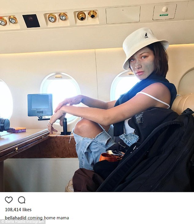 Bella Hadid cực xinh với tóc ngắn trẻ trung - 8
Bella khoe kiểu tóc mới trên trang Instagram và được nhiều fan khen ngợi.