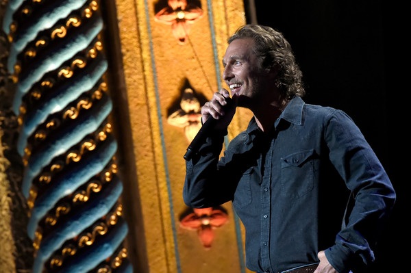 Khi các tài tử cũng “xuống sắc” - 8
Matthew McConaughey hiện tại, ở tuổi 48