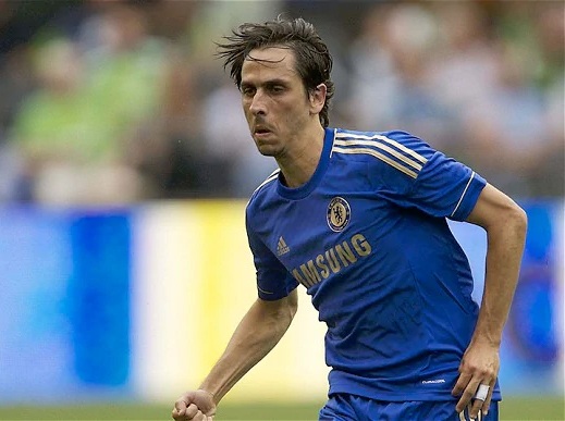 Những ngôi sao từng phục vụ cả Chelsea và Arsenal - 6
Benayoun là bản hợp đồng thảm họa của Chelsea và cả Arsenal