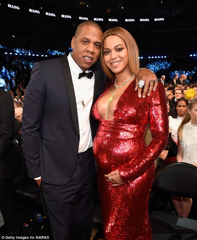 Beyonce lần đầu khoe cặp sinh đôi - 4
Nữ ca sỹ 36 tuổi và người chồng 47 tuổi Jay Z luôn khao khát có một gia đình đông con