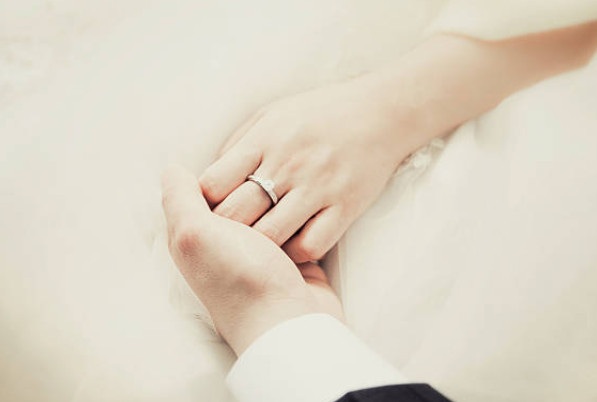 “Hãy cho chồng giữ chút bí mật riêng để áy náy thấy mình cần phải tốt hơn với vợ” - 1 “Hãy cho chồng giữ chút bí mật riêng để áy náy thấy mình cần phải tốt hơn với vợ” - 1