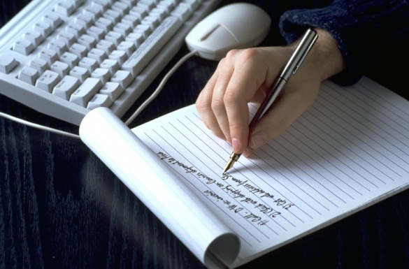 Báo điện tử Dân trí tuyển phóng viên đối ngoại/biên dịch viên quốc tế - 1 Báo điện tử Dân trí tuyển phóng viên đối ngoại/biên dịch viên quốc tế - 1