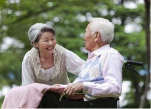 Chăm sóc người già bị hạn chế vận động