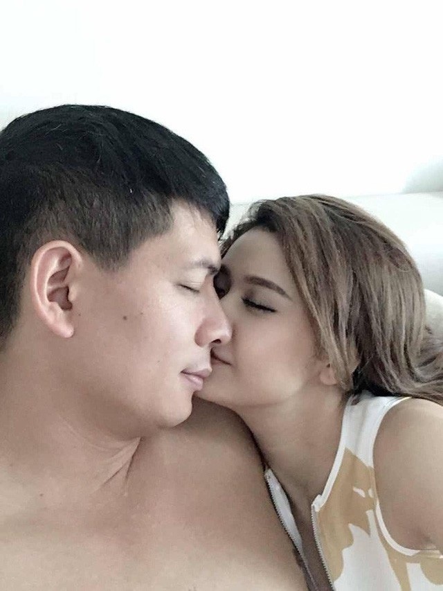 Tim lẻ bóng sau scandal Trương Quỳnh Anh lộ ảnh nhạy cảm với Bình Minh? - 1 Ảnh thân mật giữa Bình Minh và Trương Quỳnh Anh phát tán trên mạng.