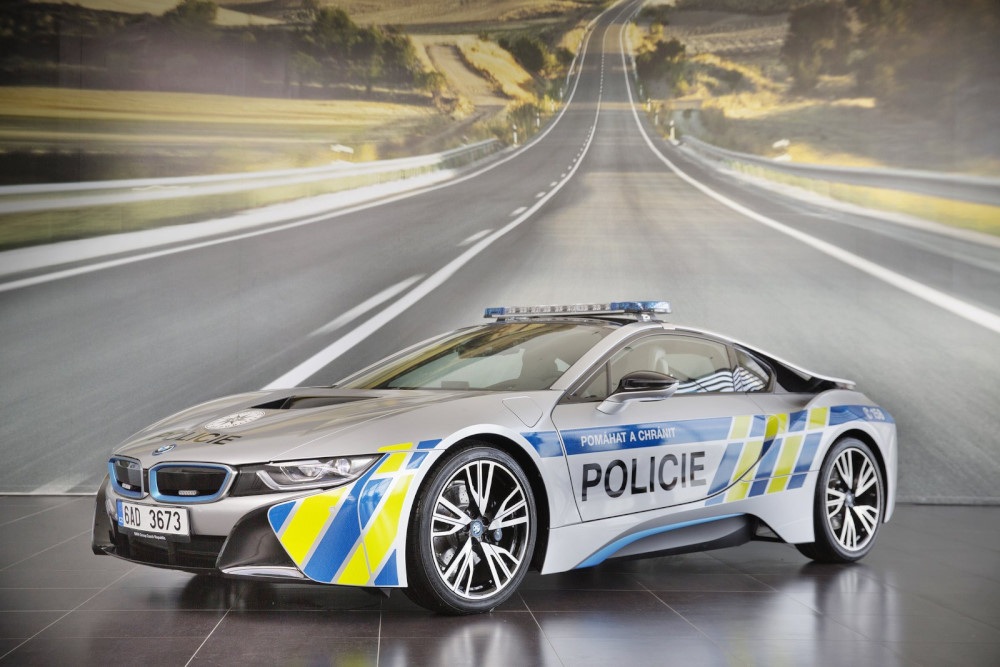 SUV hybrid hiệu suất cao BMW XM lộ diện  VnExpress