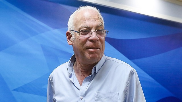 Bộ trưởng Israel đề xuất cách cầu mưa khác thường - 1 Bộ trưởng Nông nghiệp Israel Uri Ariel (Ảnh: Ynetnews)