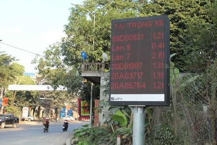 Trạm BOT Bờ Đậu chờ lệnh... khai tử! - 5 Mới manh nha thu phí, trạm thu phí BOT Bờ Đậu đã bị người dân phản ứng dữ dội.