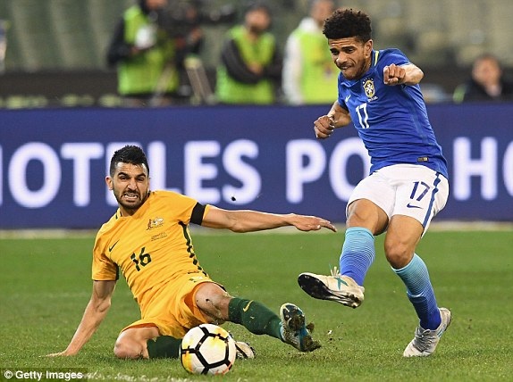 Brazil vùi dập Australia 4 bàn không gỡ - 1 Brazil vùi dập Australia với tỷ số 4-0