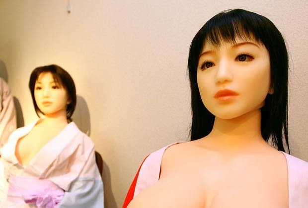 Robot tình dục có thể nói dối, ngoại tình như người? - 2
Chúng ta phải xem xét liệu robot có ham muốn tình dục của riêng chúng hay không và điều gì thúc đẩy những ham muốn đó, Rousi nói.