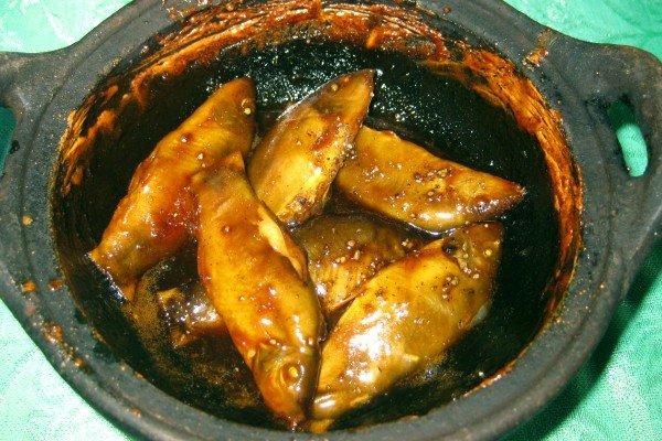 Về miền Tây mùa nước nổi thưởng thức cá heo - 3 Người miền Tây thích nhất là nướng muối ớt hay kho tộ. (Ảnh: tintucmientay)
