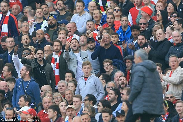 Nhưng CĐV Arsenal thì không như vậy