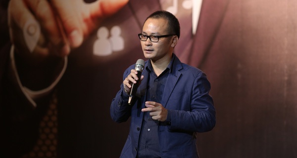 Điện thoại thương hiệu Việt: Người ồn ào, kẻ lặng lẽ! - 3 Ông Kha vẫn lặng lẽ trong từng bước đi