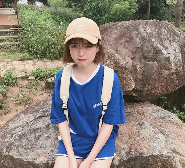 Nữ sinh Sài Gòn sở hữu vẻ đẹp lạ như hot girl Thái Lan, Hàn Quốc - 8 Cũng như các cô gái trẻ khác, món uống yêu thích nhất của Thư là trà sữa trân trâu.