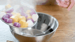 Thử ngay công thức nấu chè khoai dẻo ngọt bùi ngon hết nấc - 10