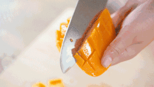 Thử ngay công thức nấu chè khoai dẻo ngọt bùi ngon hết nấc - 17