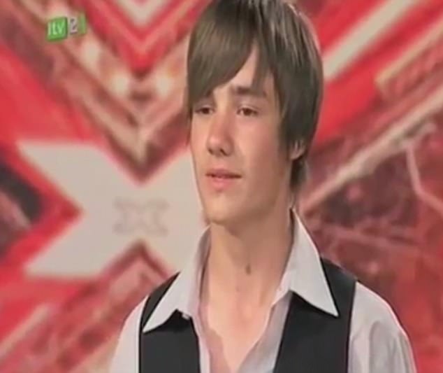 Dù giá bao nhiêu, Cheryl và Liam cũng quyết không bán ảnh con - 4 Lần đầu Cheryl và Liam gặp nhau là hồi năm 2008, khi Liam 14 tuổi, tham gia vòng sơ loại X Factor nhưng bị trượt.