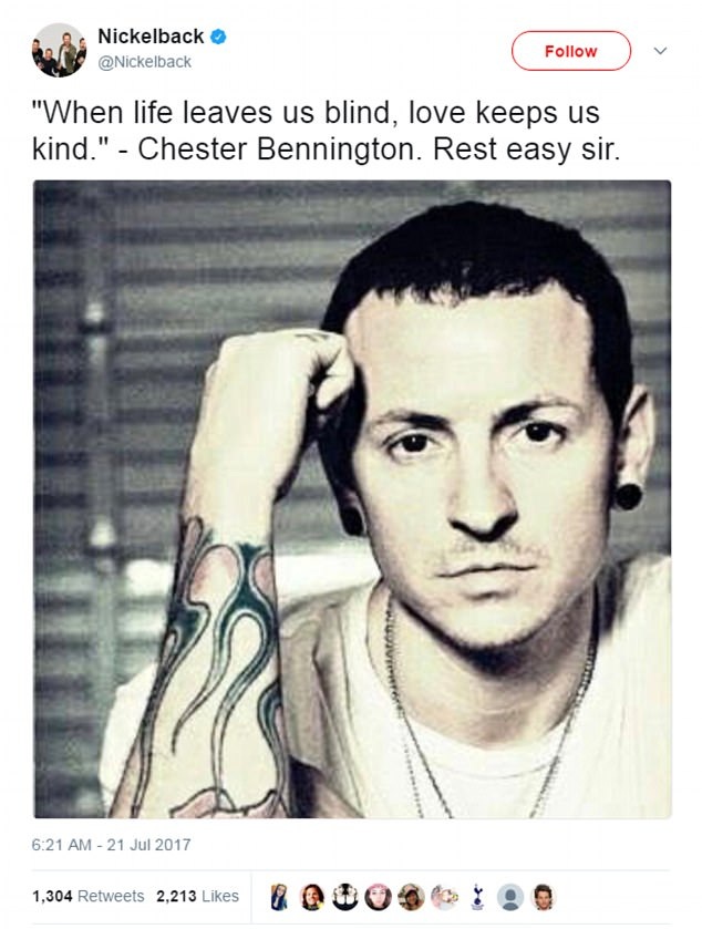 Sao và fan “rúng động” vì sự ra đi của Chester Bennington - 7 Sao và fan “rúng động” vì sự ra đi của Chester Bennington - 7