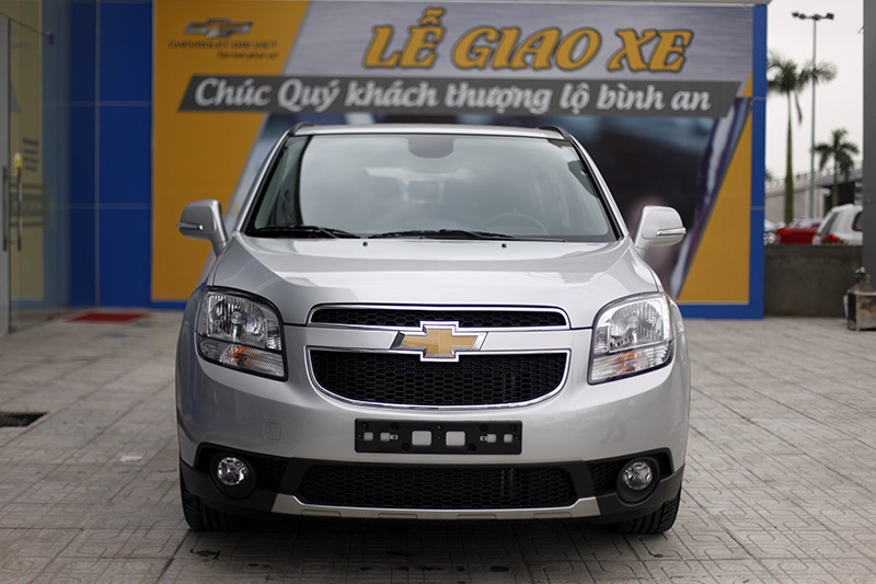 GM Việt Nam âm thầm ra Chevrolet Orlando MT, giá bán 639 triệu đồng - 2 GM Việt Nam âm thầm ra Chevrolet Orlando MT, giá bán 639 triệu đồng - 2