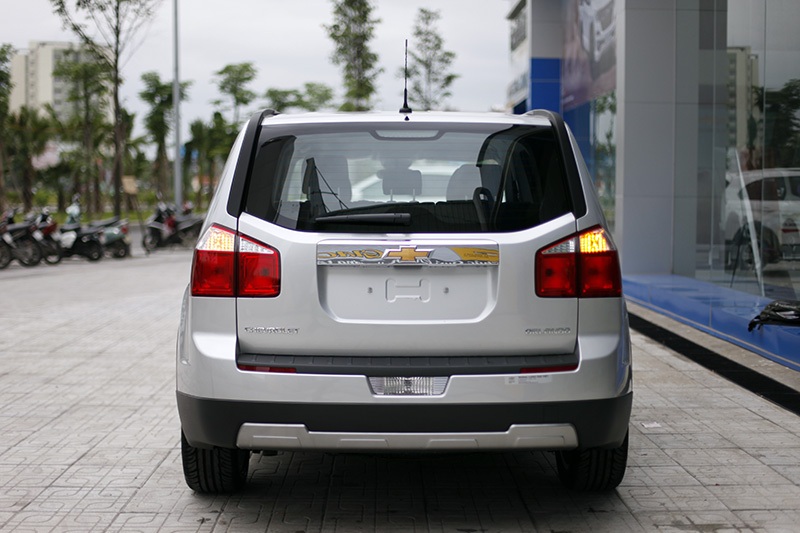 GM Việt Nam âm thầm ra Chevrolet Orlando MT, giá bán 639 triệu đồng - 3 GM Việt Nam âm thầm ra Chevrolet Orlando MT, giá bán 639 triệu đồng - 3