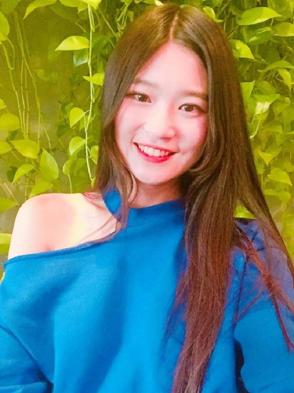 “Hot girl ván trượt” gây sốt cộng đồng mạng - 2 “Hot girl ván trượt” gây sốt cộng đồng mạng - 2