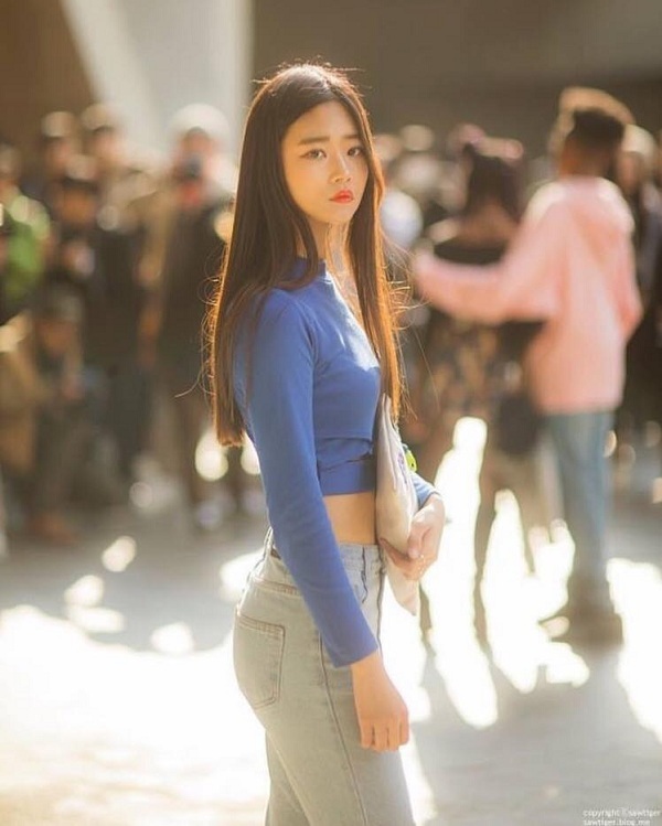 “Hot girl ván trượt” gây sốt cộng đồng mạng - 12 “Hot girl ván trượt” gây sốt cộng đồng mạng - 12